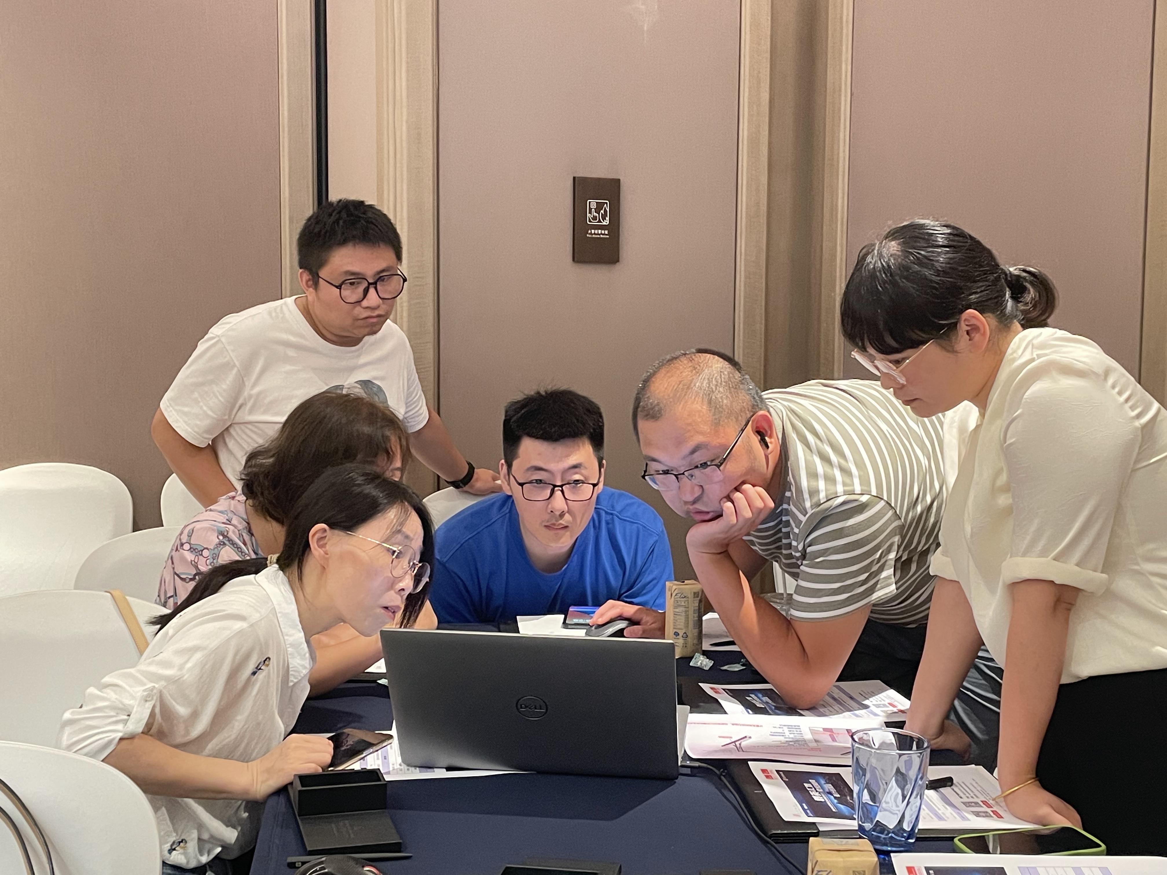 探讨企业数字化转型之路
